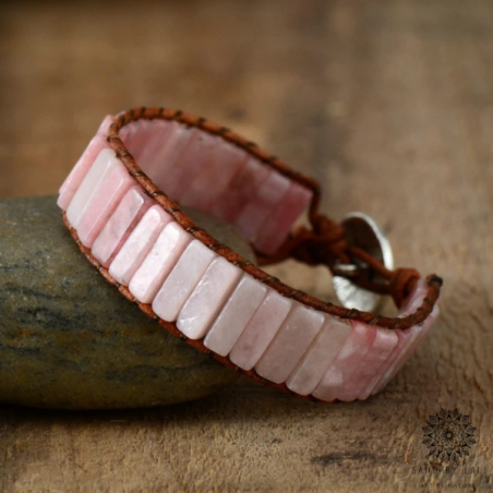 צמיד כריכה בעבודת יד עם אבן אופל ורודה טבעית