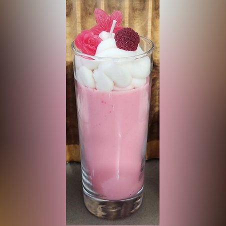 מילקשייק תות