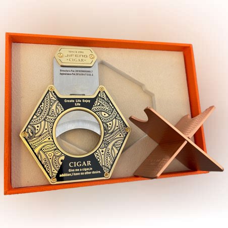 קוטם S-CUT עם מעמד לסיגר