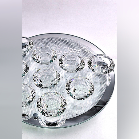 פמוט עילאי 9