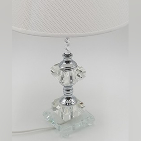 מנורת שולחן