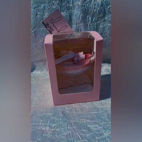 נר ריחני בכלי דגם Lady