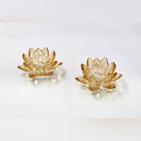 פמוט הללי זהב