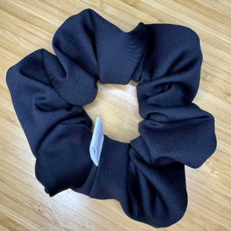 סקראנצ'י בלאק