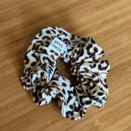 סקראנצ'י לילי