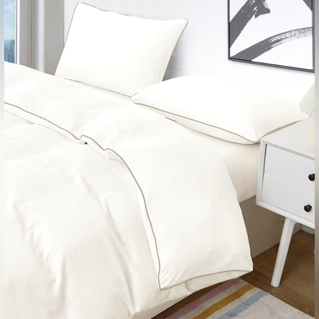 מצעים למיטה זוגית מתכווננת KAN לבן