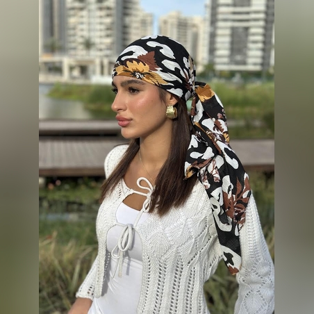 מטפחת מרובעת פלורה