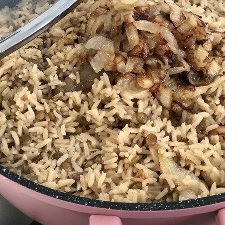 מג'דרה אורז ועדשים