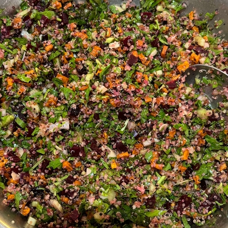 טאבולה קינואה צבעוני בריאות