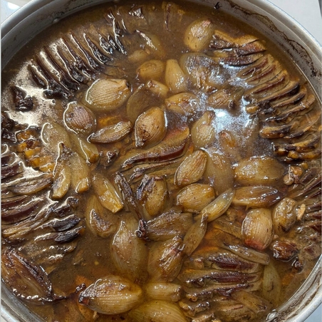 לשון בקר עם  בצלצלי שאלוט