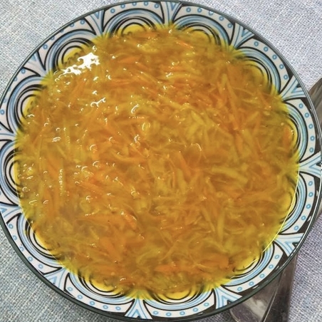 מרק ירקות מגורדים