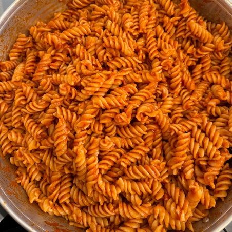 Pasta with tomato sauce