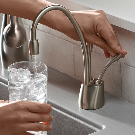 שירות לבר מים - תת כיורי