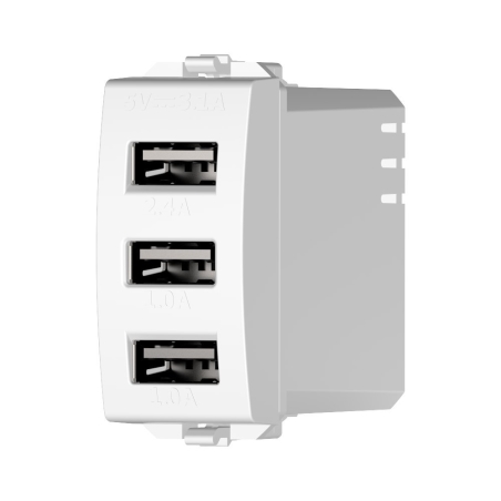 מטען 3 יציאות 5V 3.1A USB לבן