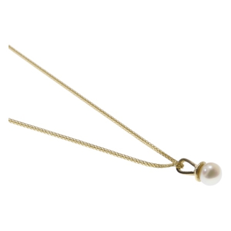 Classic Pearl Necklace | שרשרת עם פנינה