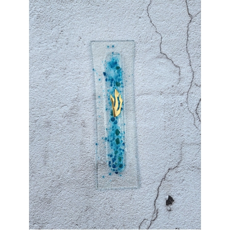 בית מזוזה מזכוכית שקופה עם נגיעות של זכוכית כחולה