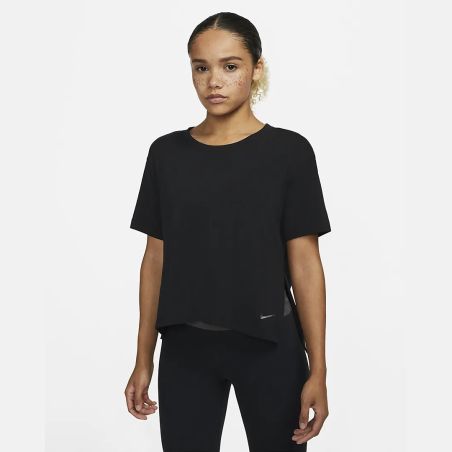 חולצת נייק לנשים | Nike Yoga Dri-FIT T-Shirt