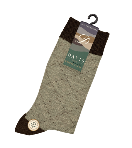 גרב כותנה איכותית בדיגום מעויינים עדין בצבעים ירוק בהיר וחום, דגם 406.