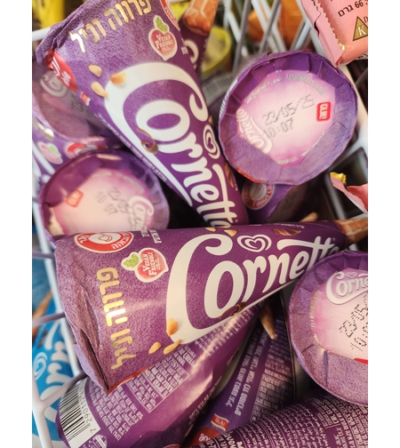 טילון קורנטו וניל פרווה