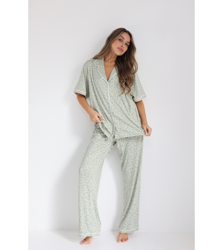 פיג'מה DELTA שרוול קצר מכנס ארוך מכופתרת S-XL נשים מנומר ירוק
