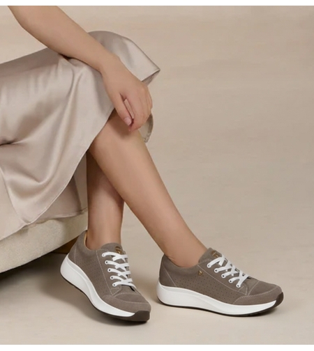 Xelero סניקרס נשים אופנתיות ואורטופדיות דגם היידי אופוויט