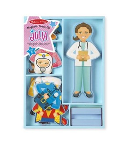 סט הלבשה מגנטי מעץ ג'וליה מבית מליסה ודאג