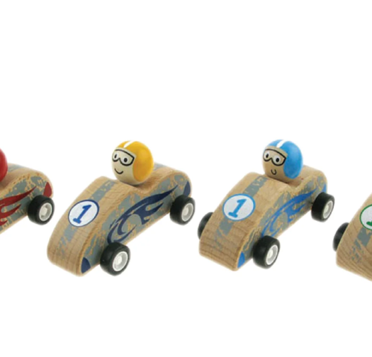 מכונית מירוץ מעץ