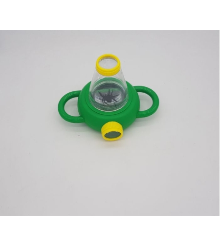 זכוכית מגדלת חקירה