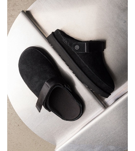 UGG גולדנסטאר קלוג שחור