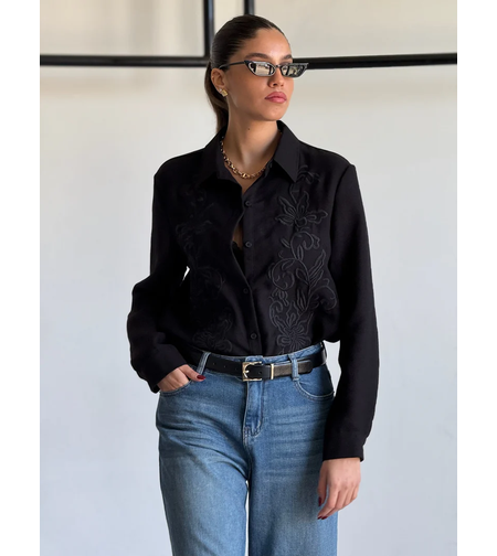 חולצה לו שחור