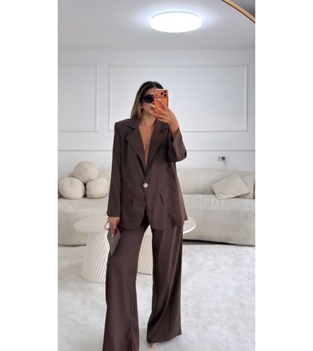 חליפת כפתור יהלום- שוקולד