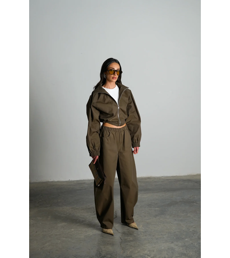 חליפת אסטל- ירוק זית