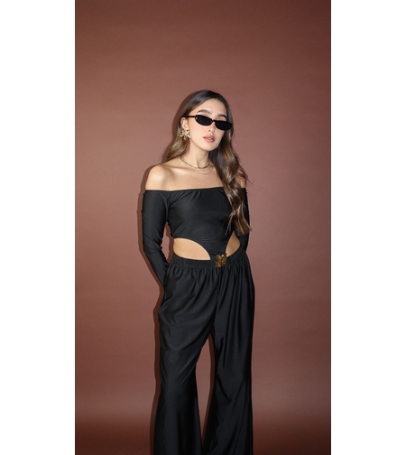 אוברול ריטה עם פתחים