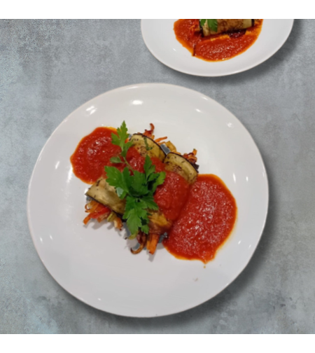 חציל במילוי ירקות שורש תמיין ושמן זית (טבעוני)