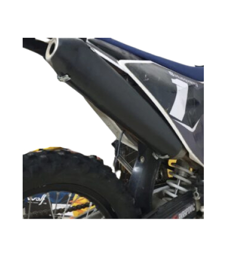 מגן קרבון לאגזוז Akrapovic אוסטרים 2/4 פעימות