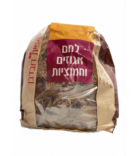 לחם עם אגוזים וחמוציות
