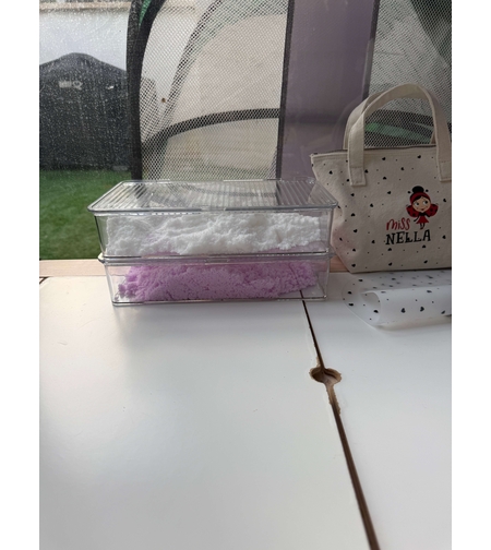 קופסאת אחסון עם מכסה