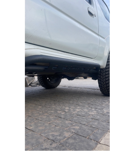 מיגון סף עם כיתוב גימני