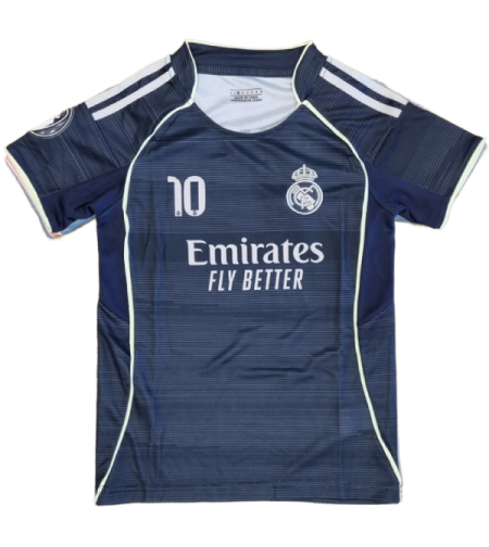 חליפות כדורגל ריאל מדריד - אמבפה חוץ