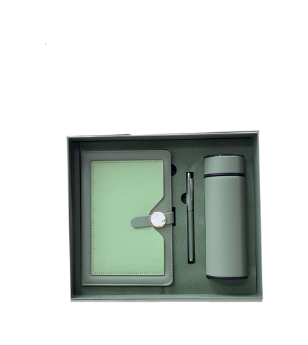 סט מחברת+בקבוק+עט -ירוק זית