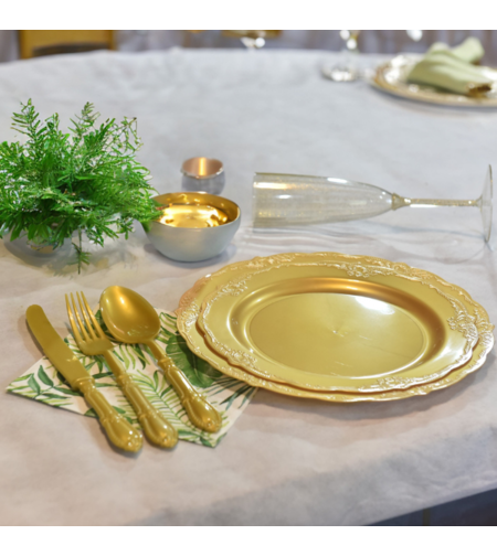 עיצוב שולחן זהב