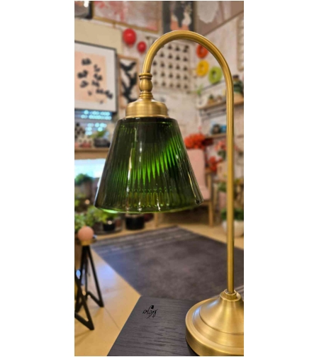 מנורת גולי זכוכית פסים ירוק