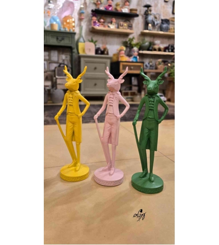 פסל אייל דקורטיבי