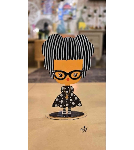 מדאם פנטסטית עומדת דגם 3