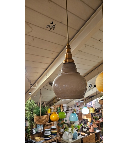 מנורת זכוכית צבעונית ארמון