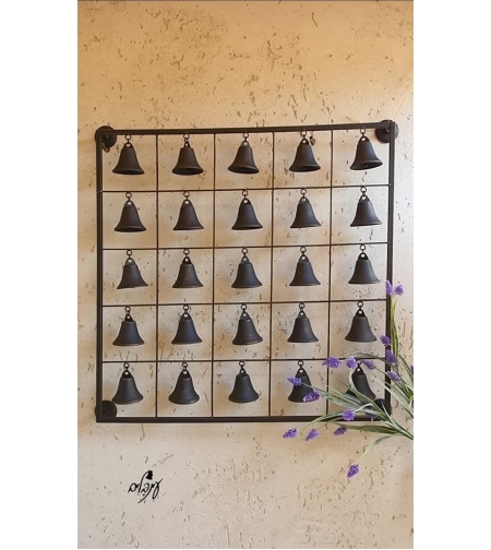 תמונת פעמונים ברונזה מרובעת