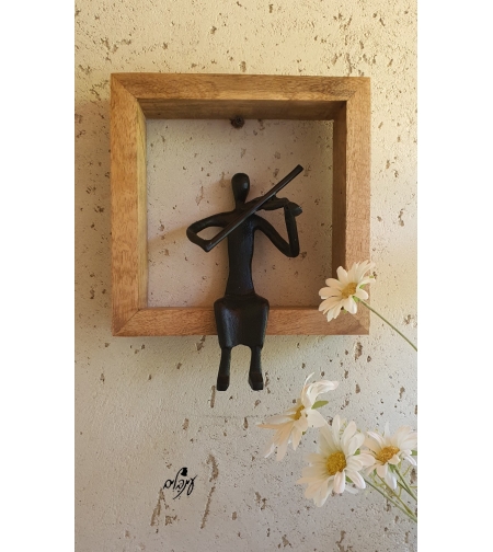 תמונת כנר מסגרת עץ