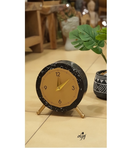 שעון שולחני שחור מוזהב