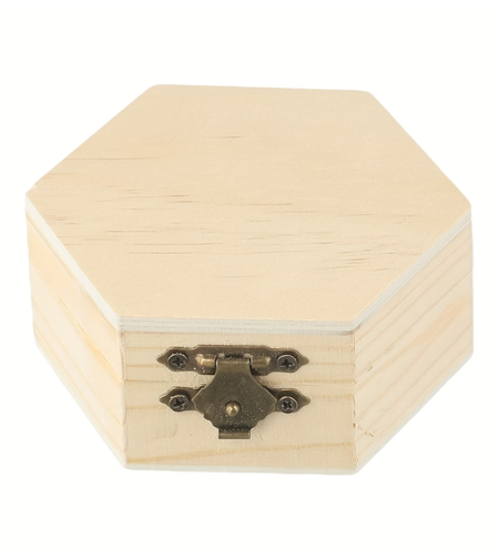 קופסת עץ משושה עם סגירת מתכת – 9×8×4 ס