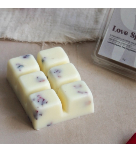 שעוונית Love Spell